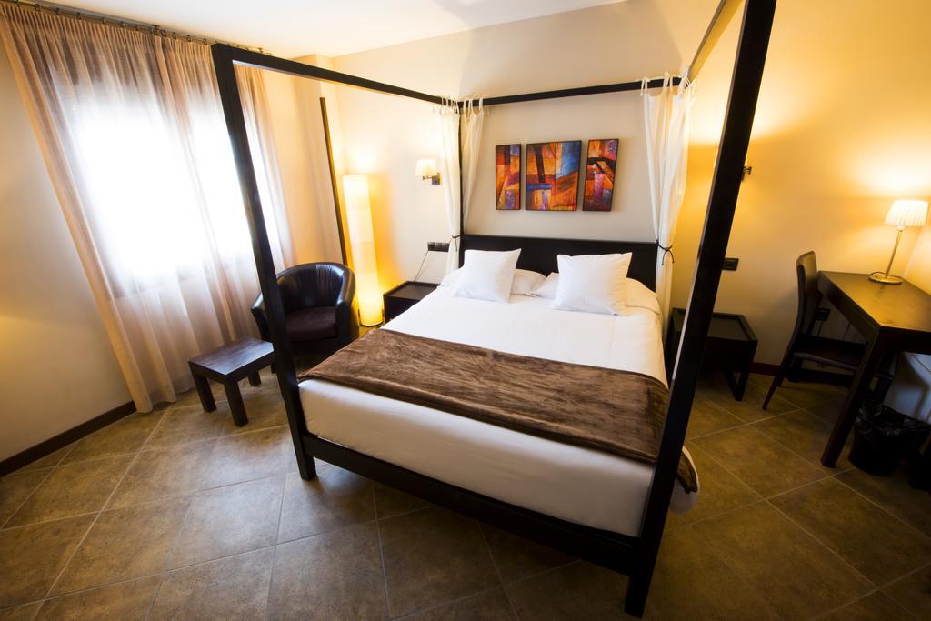 Hostal Rural Villa Vieja Olite Eksteriør billede